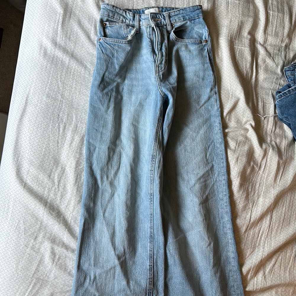 H and M straight leg jeans